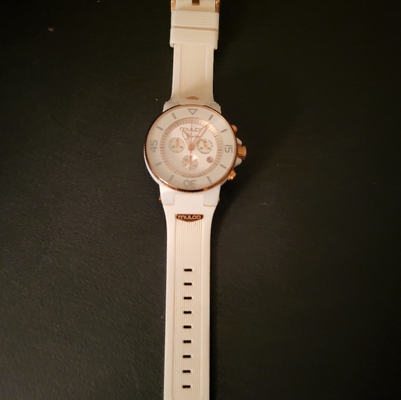 Mulco Silicone Watch - Picture 3 of 5